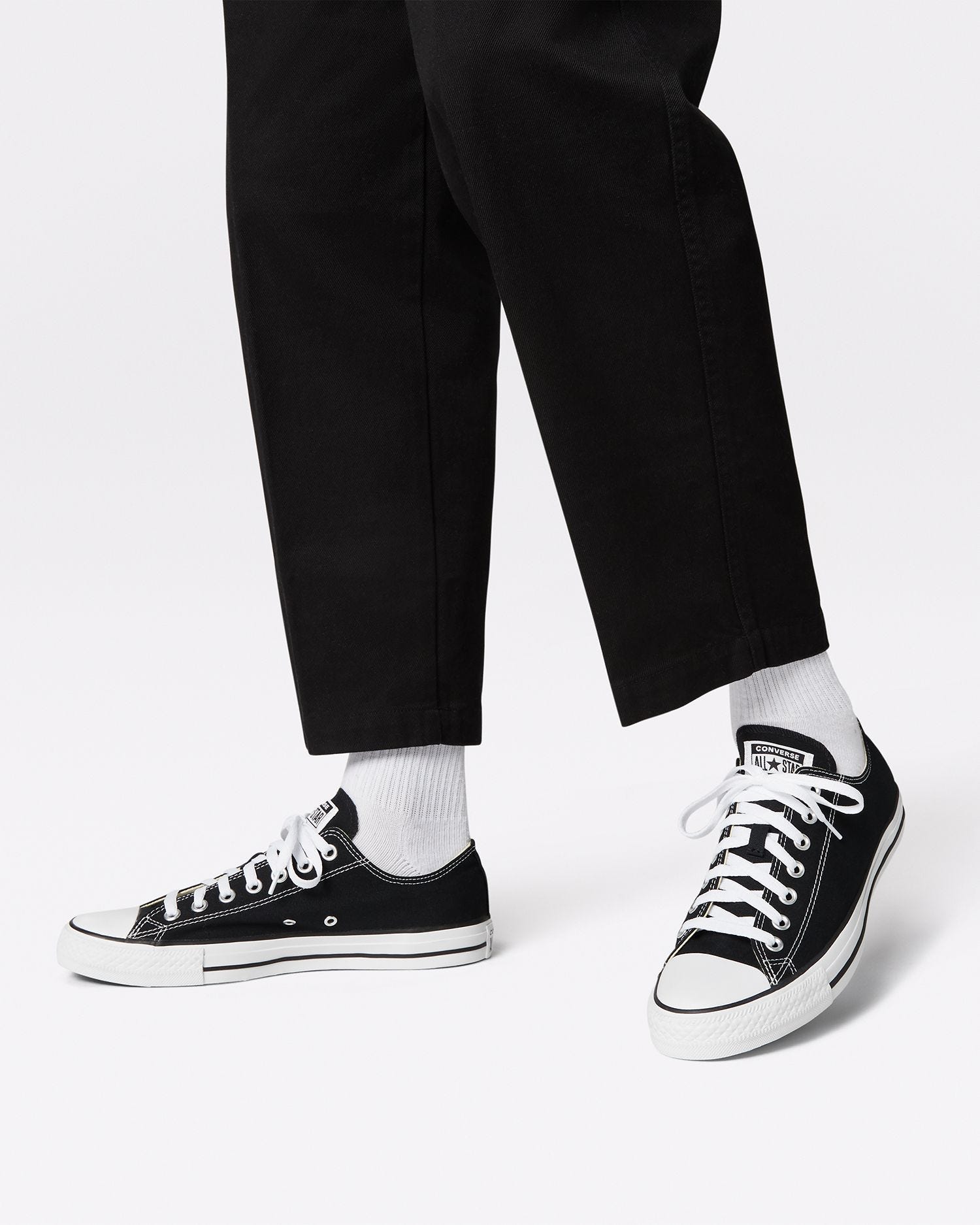 All black converse men's low outlet
