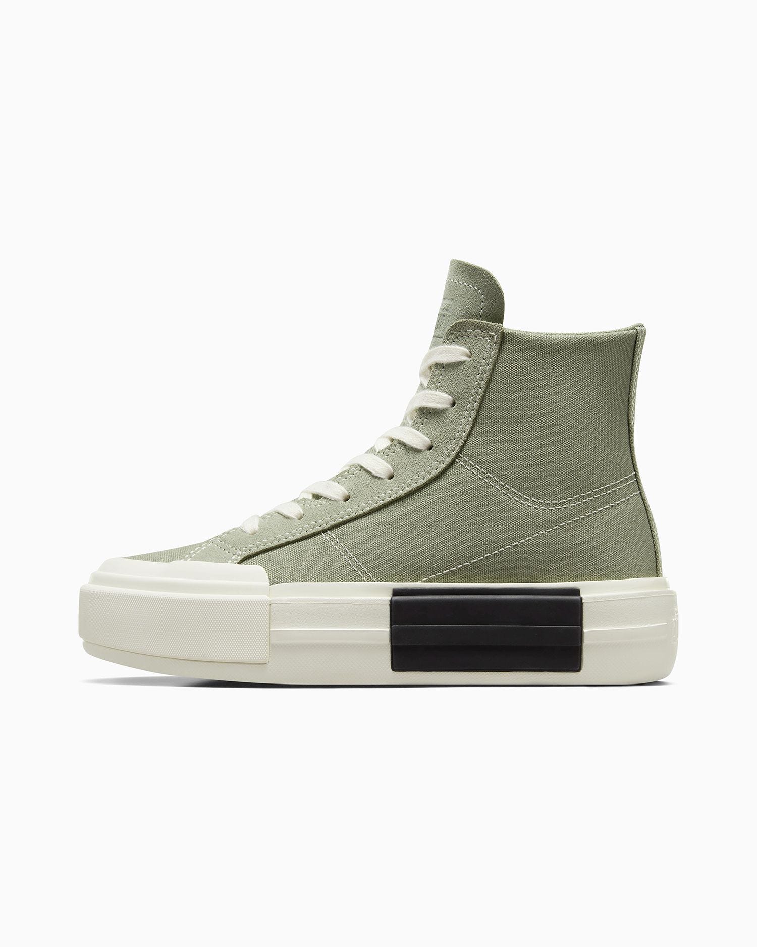 Converse 7 on sale field surplus