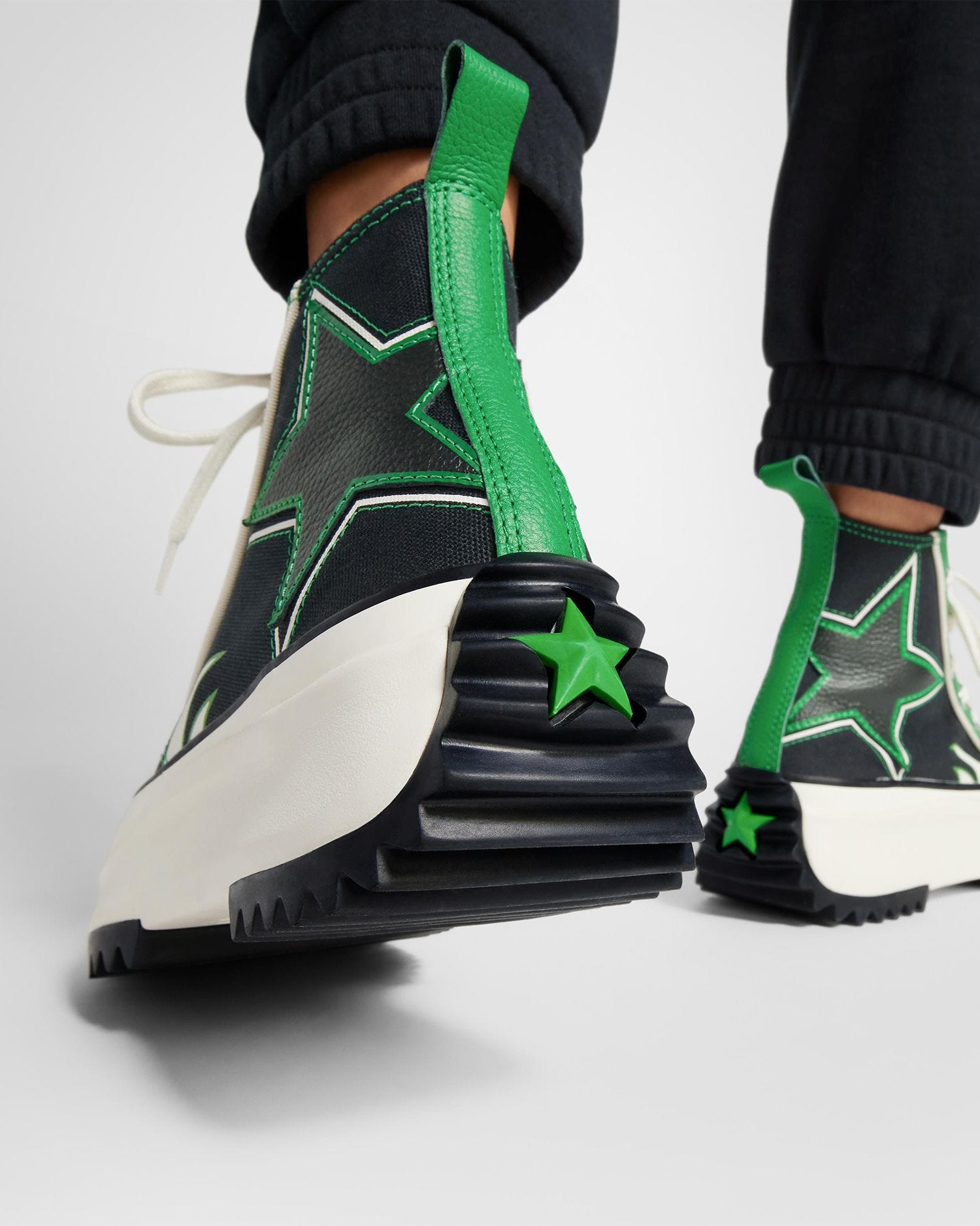 Unisex Converse Run Star Hike Racer Revival High Top Black