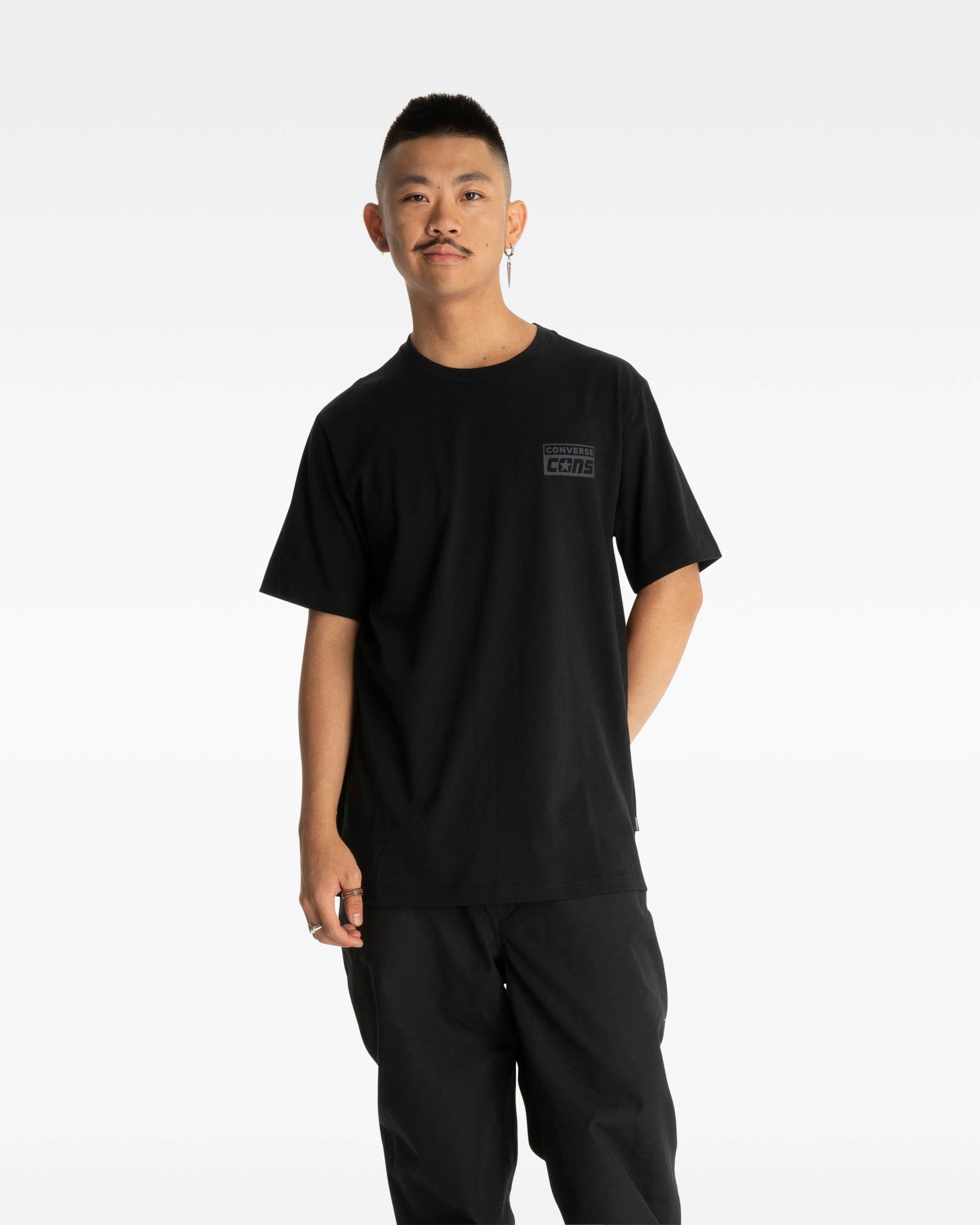 Converse t shirt mens black hotsell