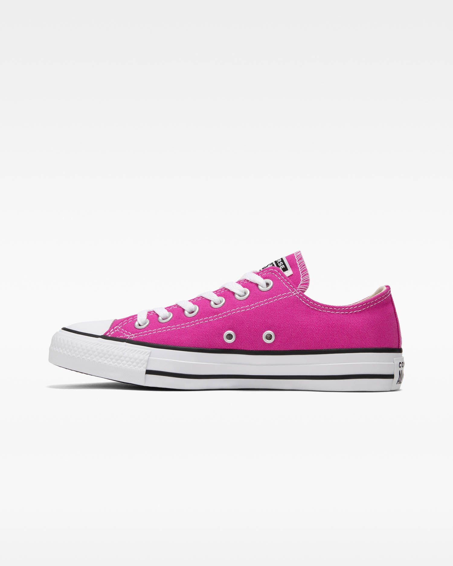 Fuchsia clearance chuck taylors